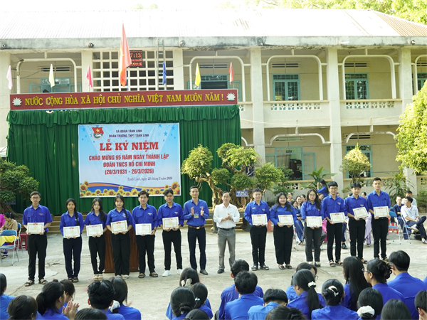 Hoạt động nhà trường9